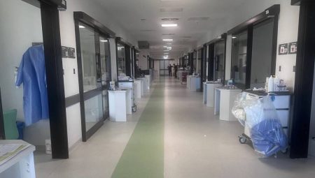 Bayraklı Şehir Hastanesindeki Sandalyeler İade Edildi!